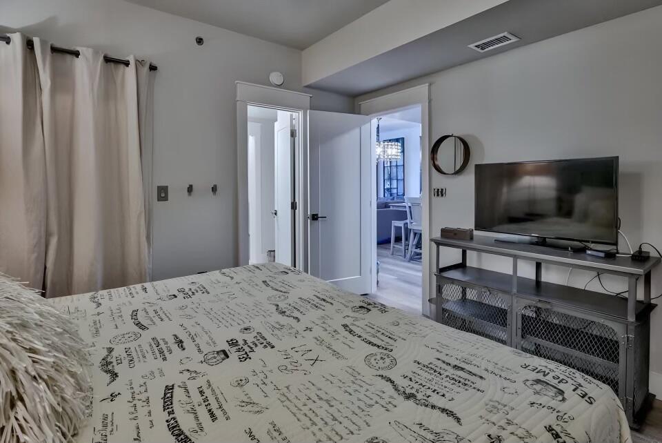 LEEWARD KEY - Residential