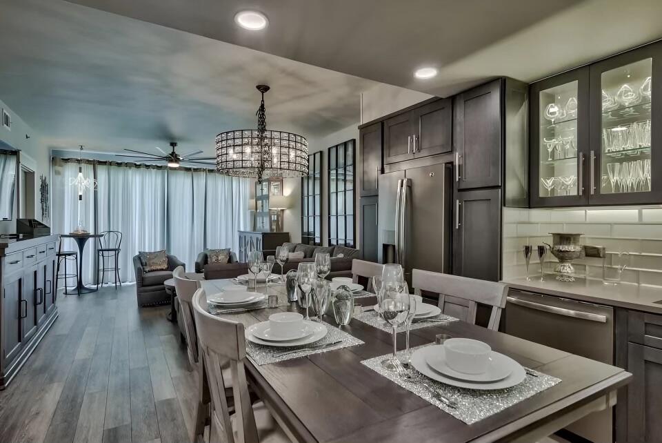 LEEWARD KEY - Residential