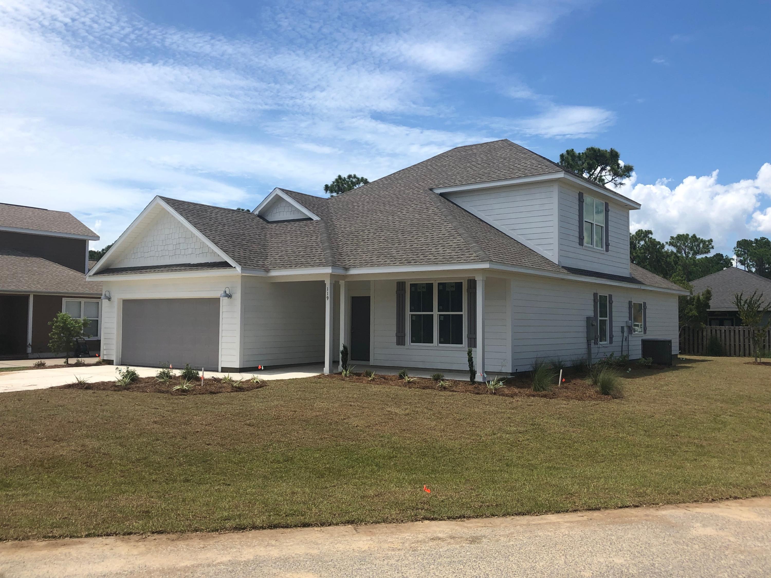 PELICAN BAY - Residential