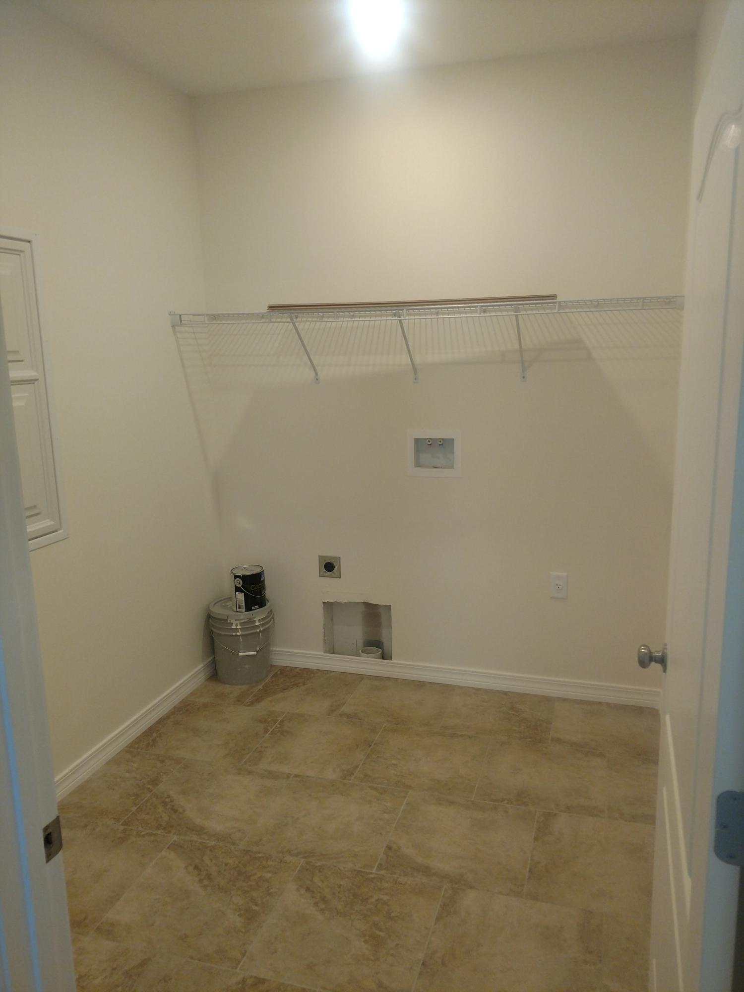 PELICAN BAY - Residential