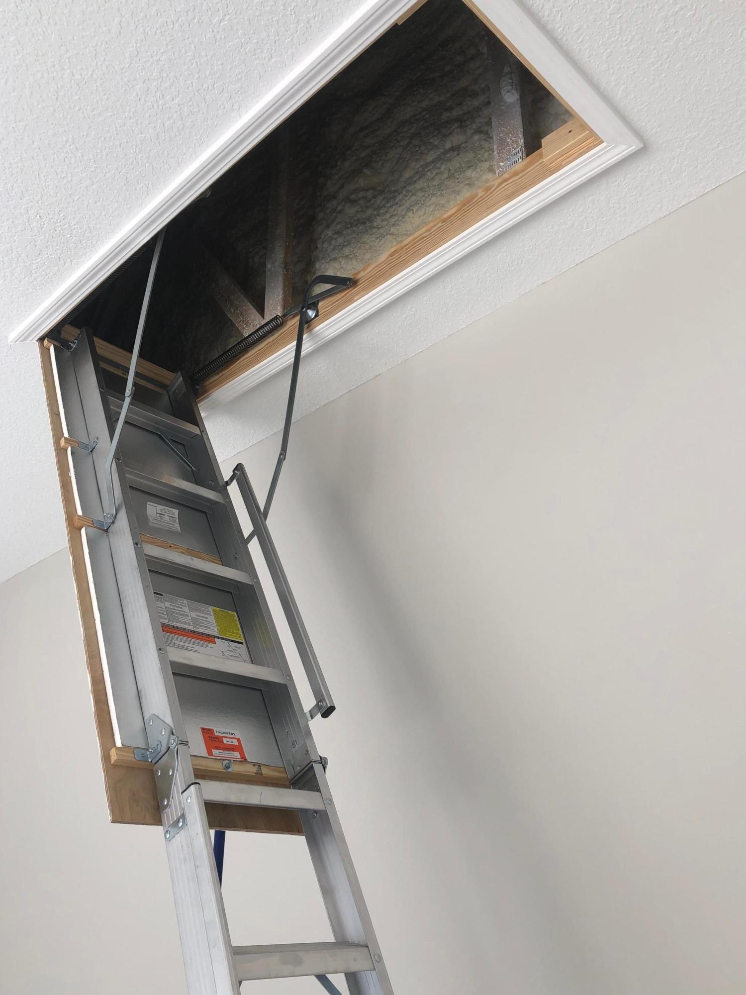 PELICAN BAY - Residential