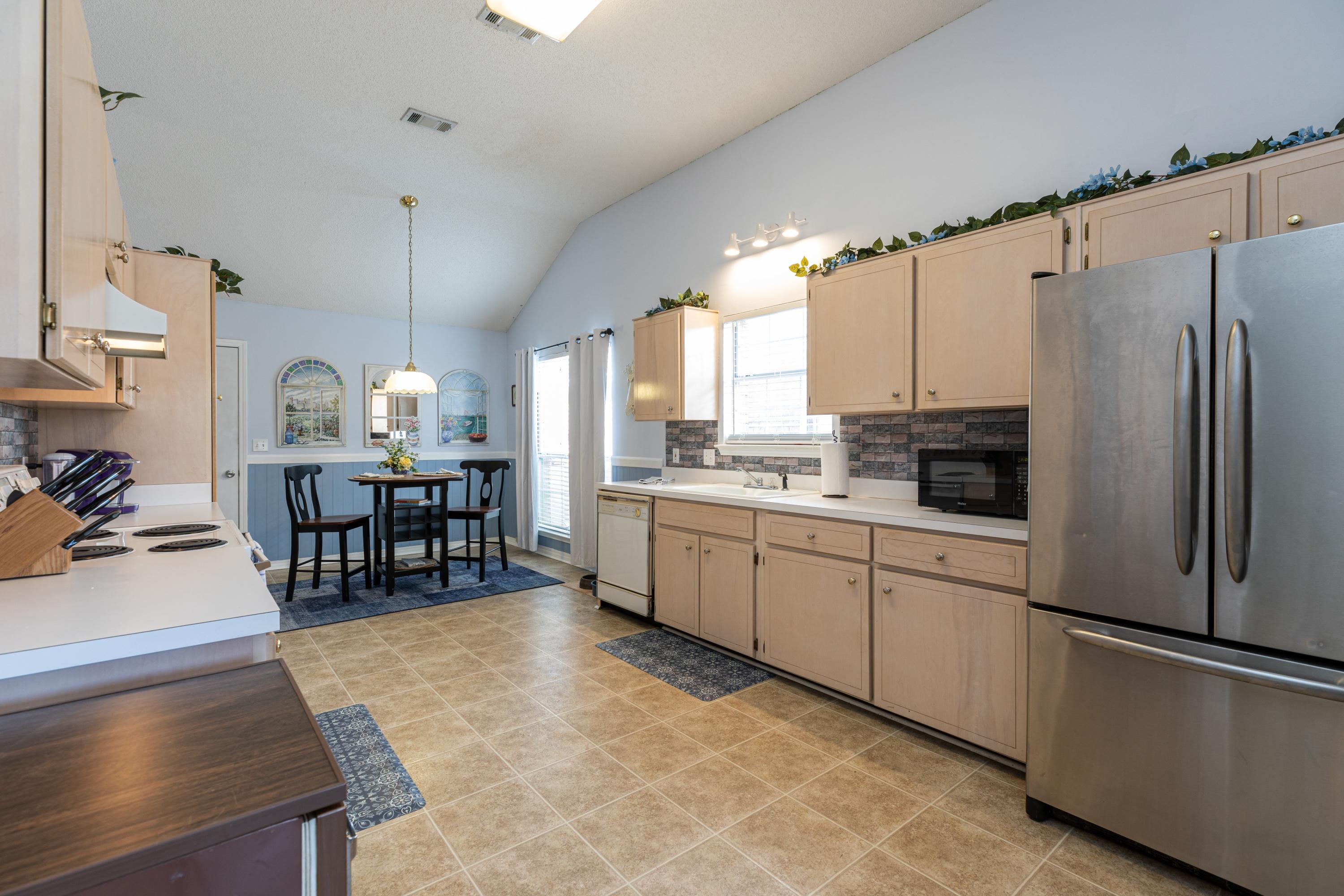 Welcome to Harbor Breeze, an awesome neighborhood in DESTIN with No HOA fees, it's close to the airport, dog park, and our beautiful beaches. Home has new paint, new garage door, new fencing, covered back patio, newer floors, and a great layout with a split bedroom floor plan. Home being sold AS IS. Please use AS IS contract.