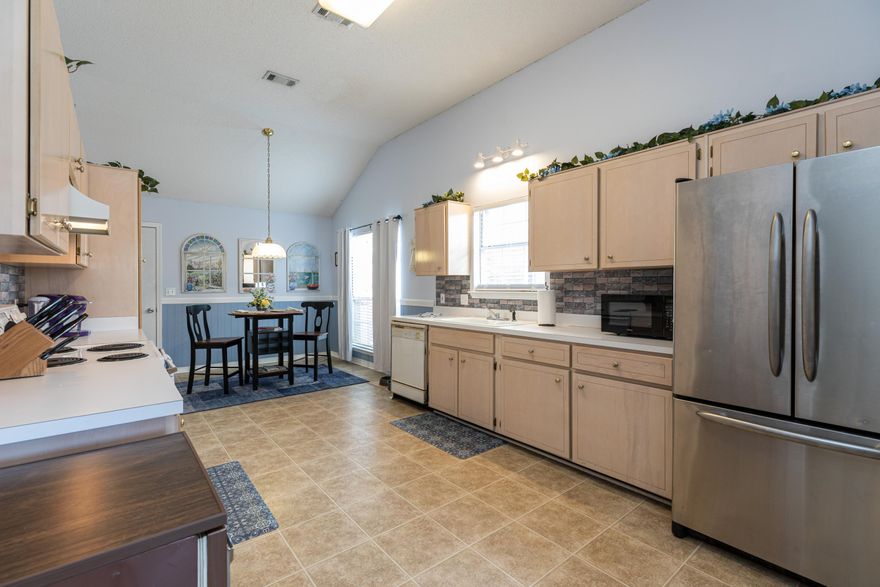 Welcome to Harbor Breeze, an awesome neighborhood in DESTIN with No HOA fees, it's close to the airport, dog park, and our beautiful beaches. Home has new paint, new garage door, new fencing, covered back patio, newer floors, and a great layout with a split bedroom floor plan. Home being sold AS IS. Please use AS IS contract.