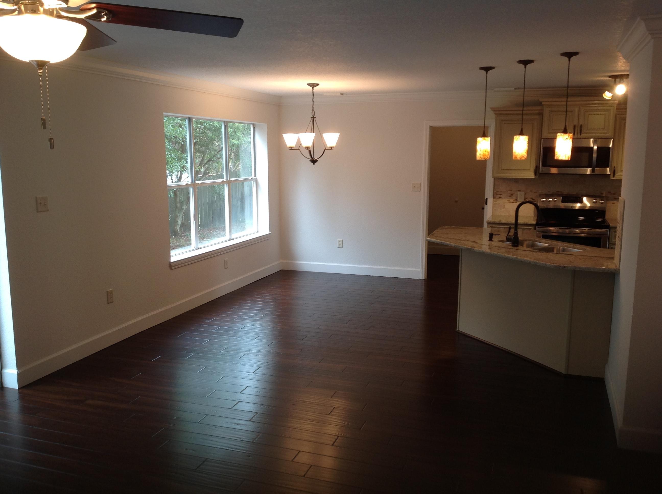 HARBOR BREEZE - Residential