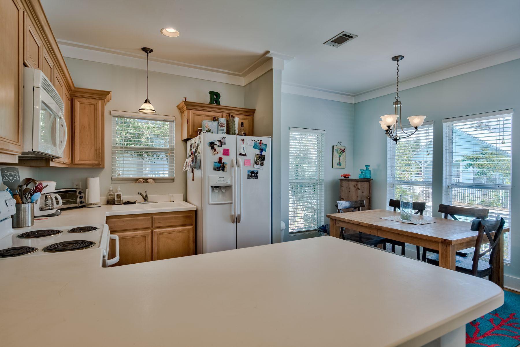 COTTAGES AT CAMP CREEK - Residential