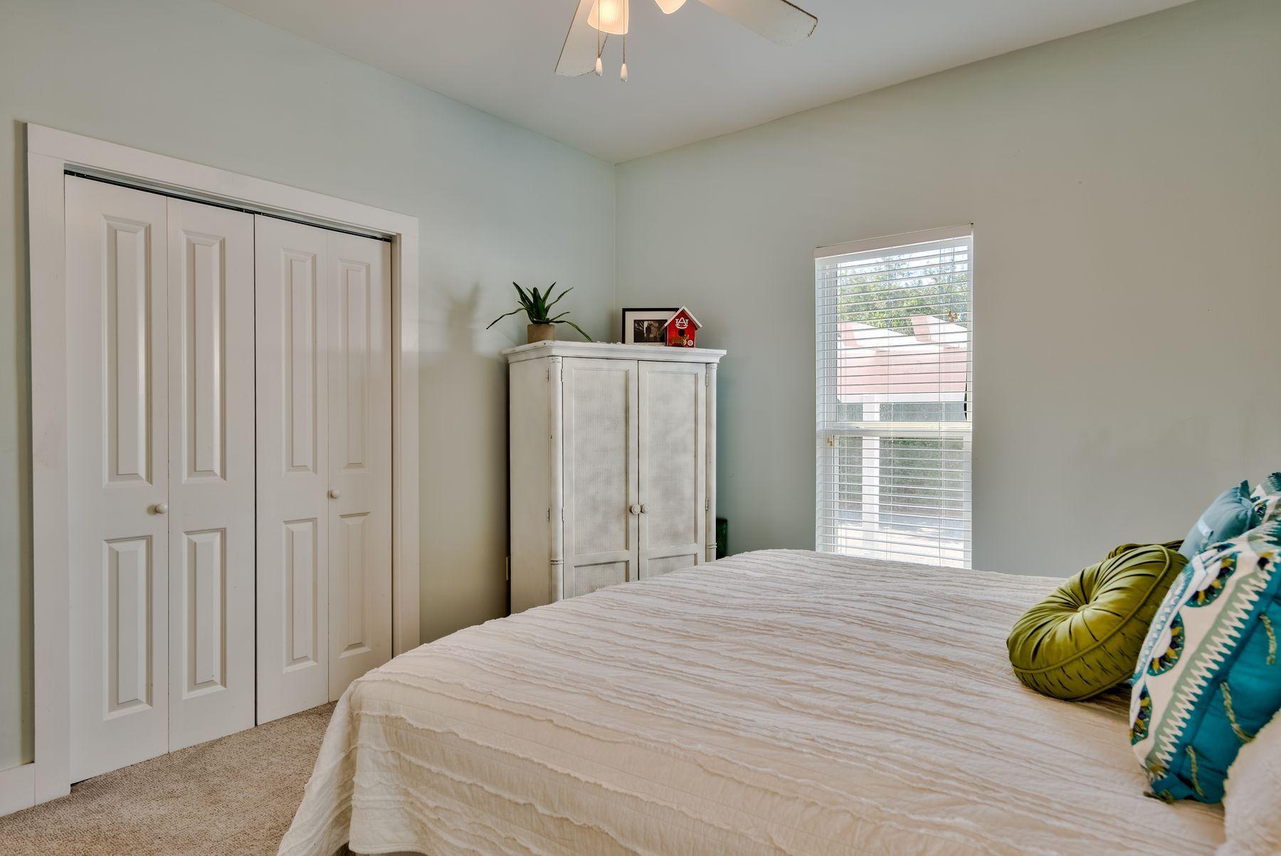 COTTAGES AT CAMP CREEK - Residential