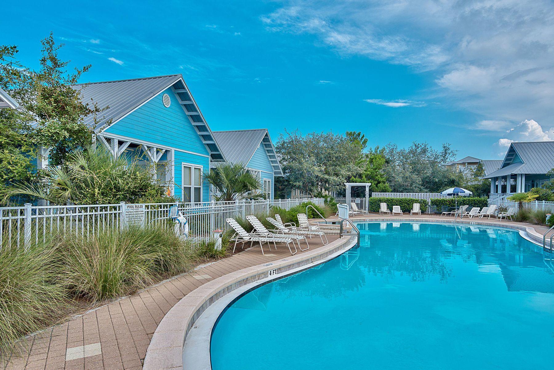 COTTAGES AT CAMP CREEK - Residential