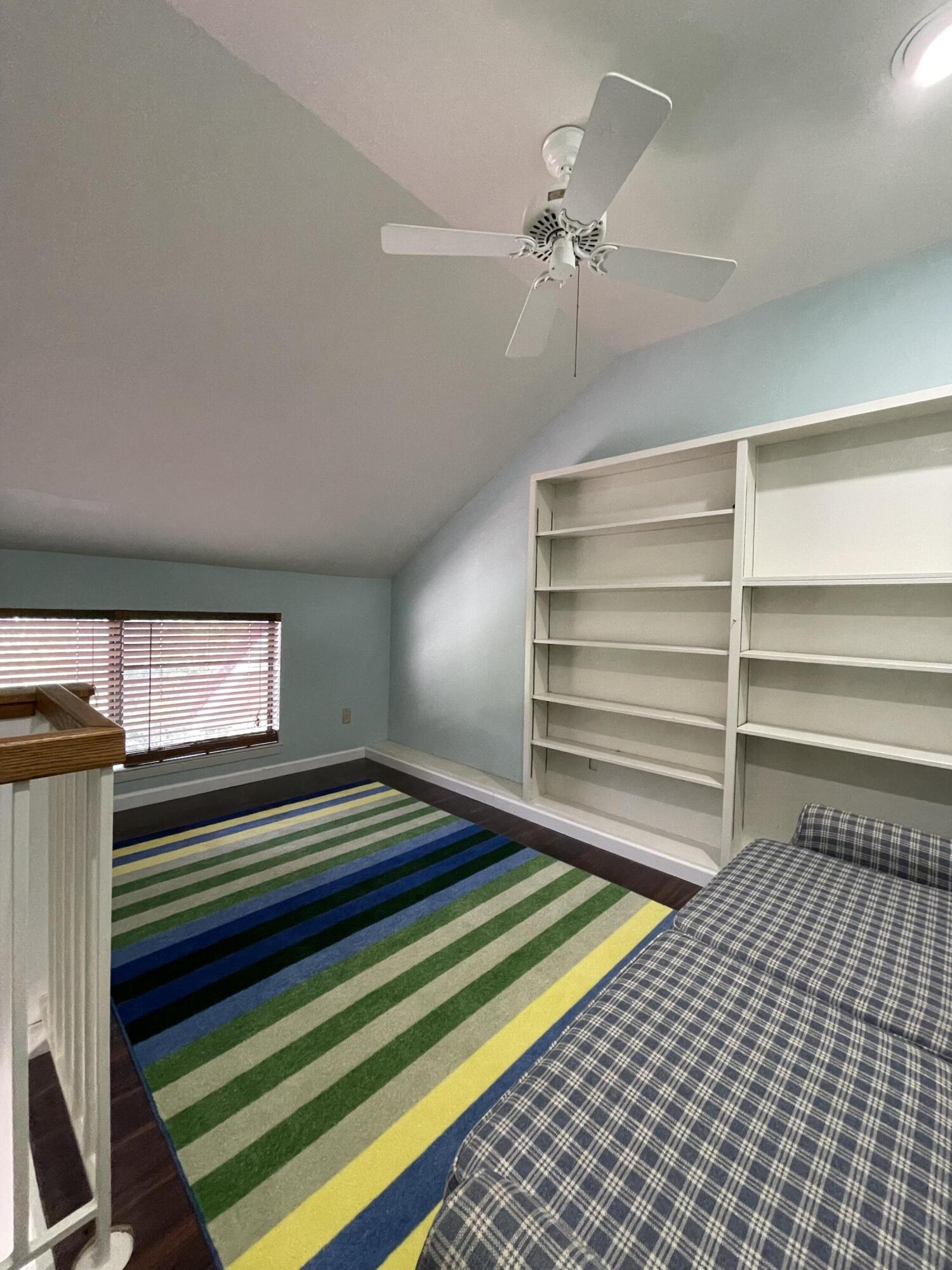 MARINA COVE VILLAGE PH 3 - Residential