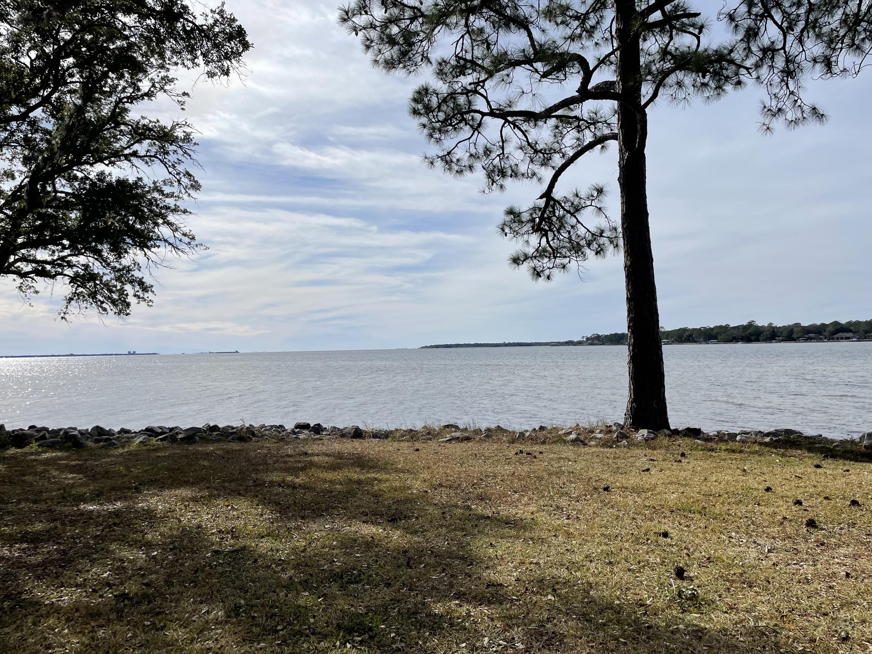 MARINA COVE VILLAGE PH 3 - Residential