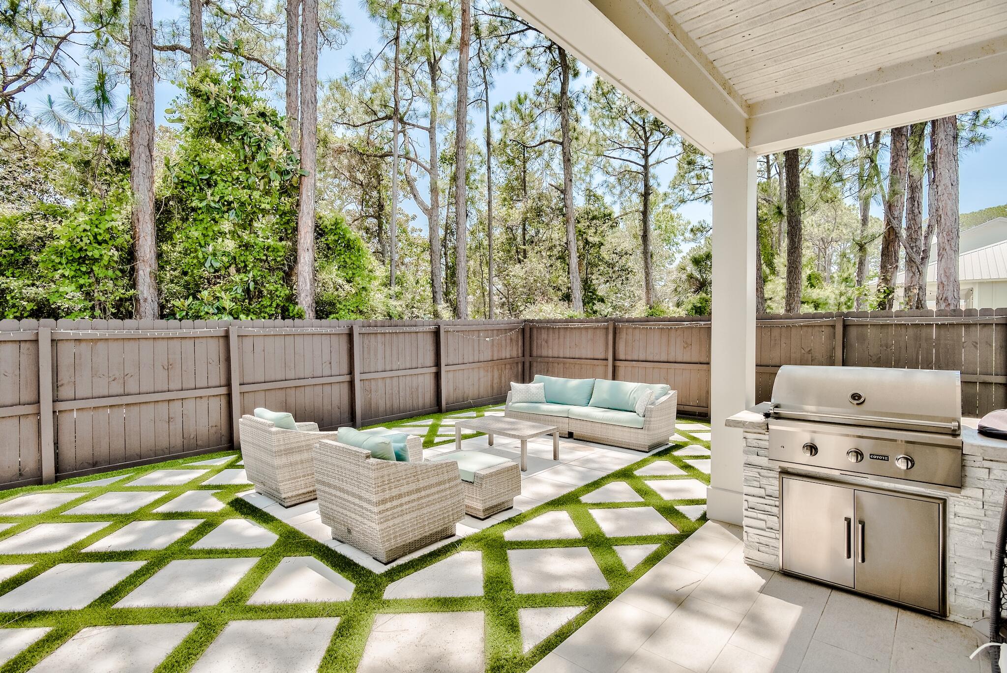 FRANGISTA BEACH - Residential