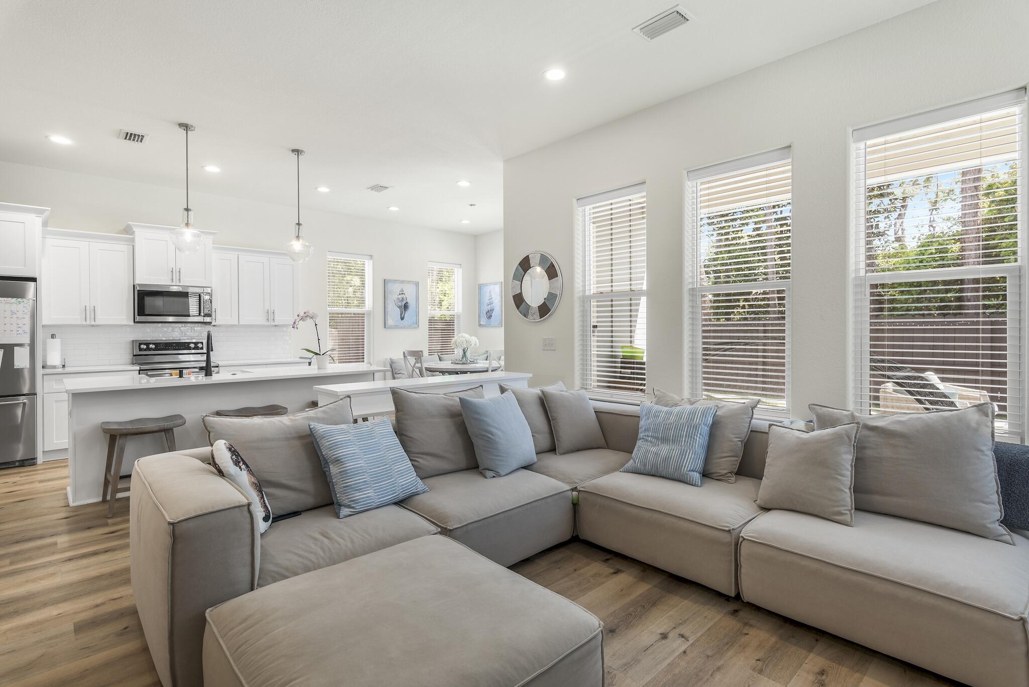 FRANGISTA BEACH - Residential