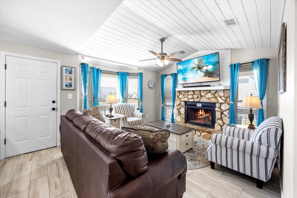 VILLAGE AT NAVARRE - Residential