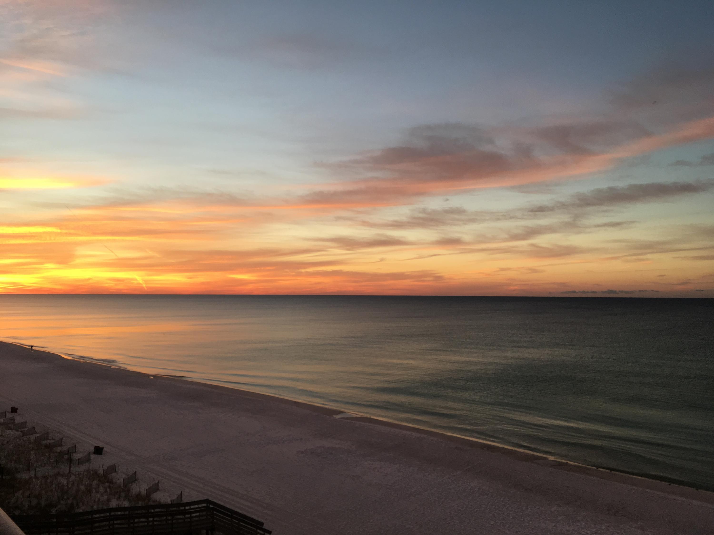 EMERALD TOWERS WEST CONDO - Residential