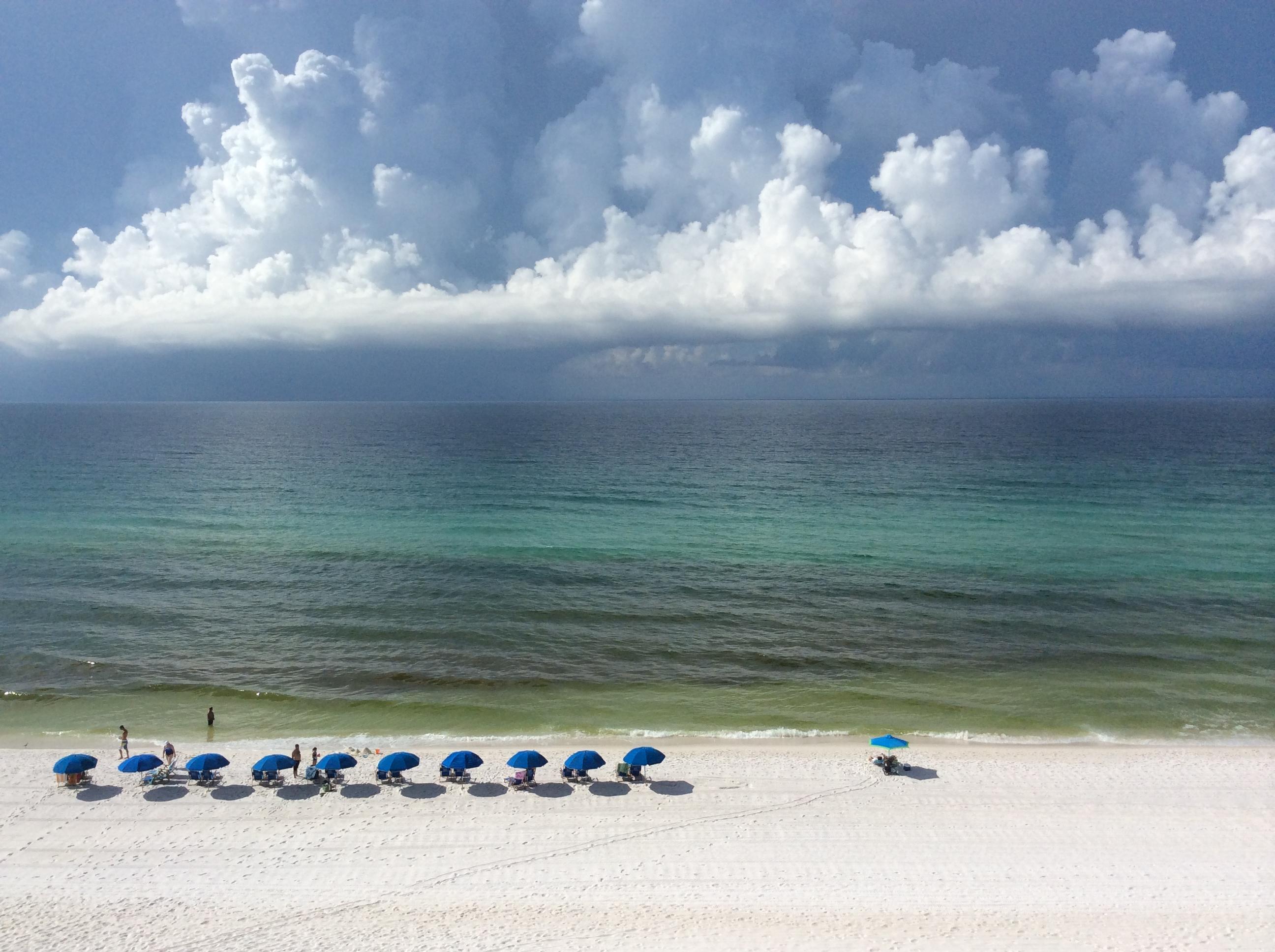 EMERALD TOWERS WEST CONDO - Residential