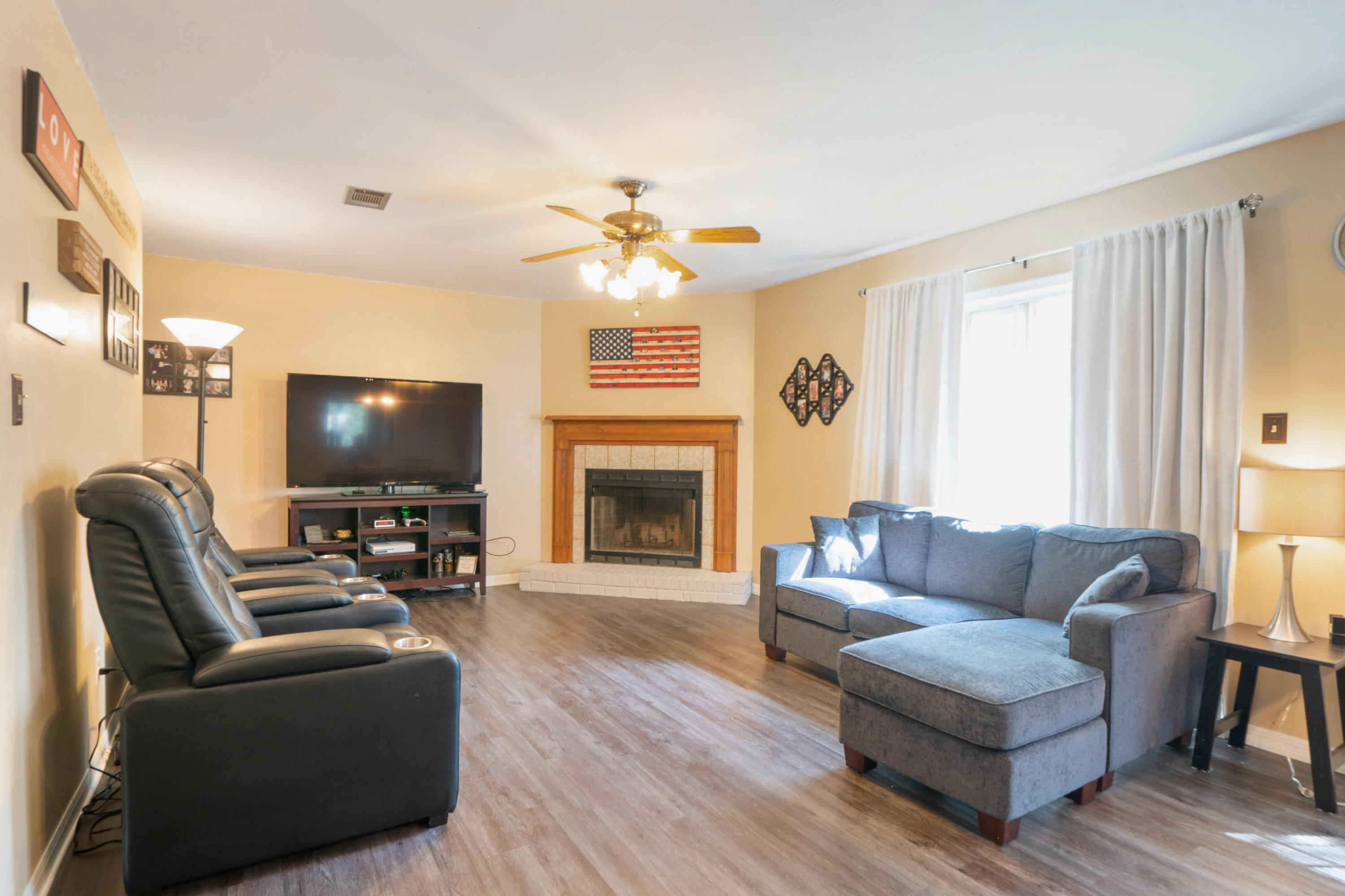 SUMMER TREE - Residential