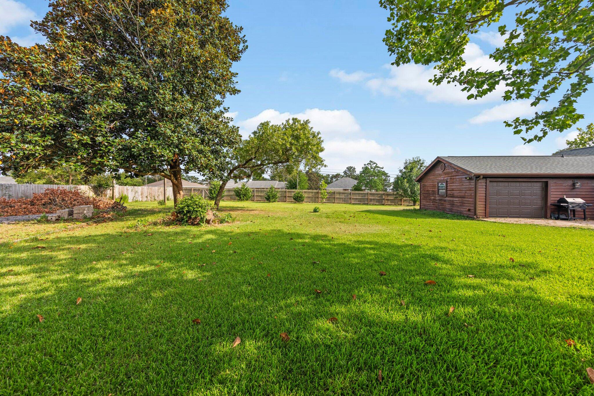 HOLLEY BY THE SEA - Residential