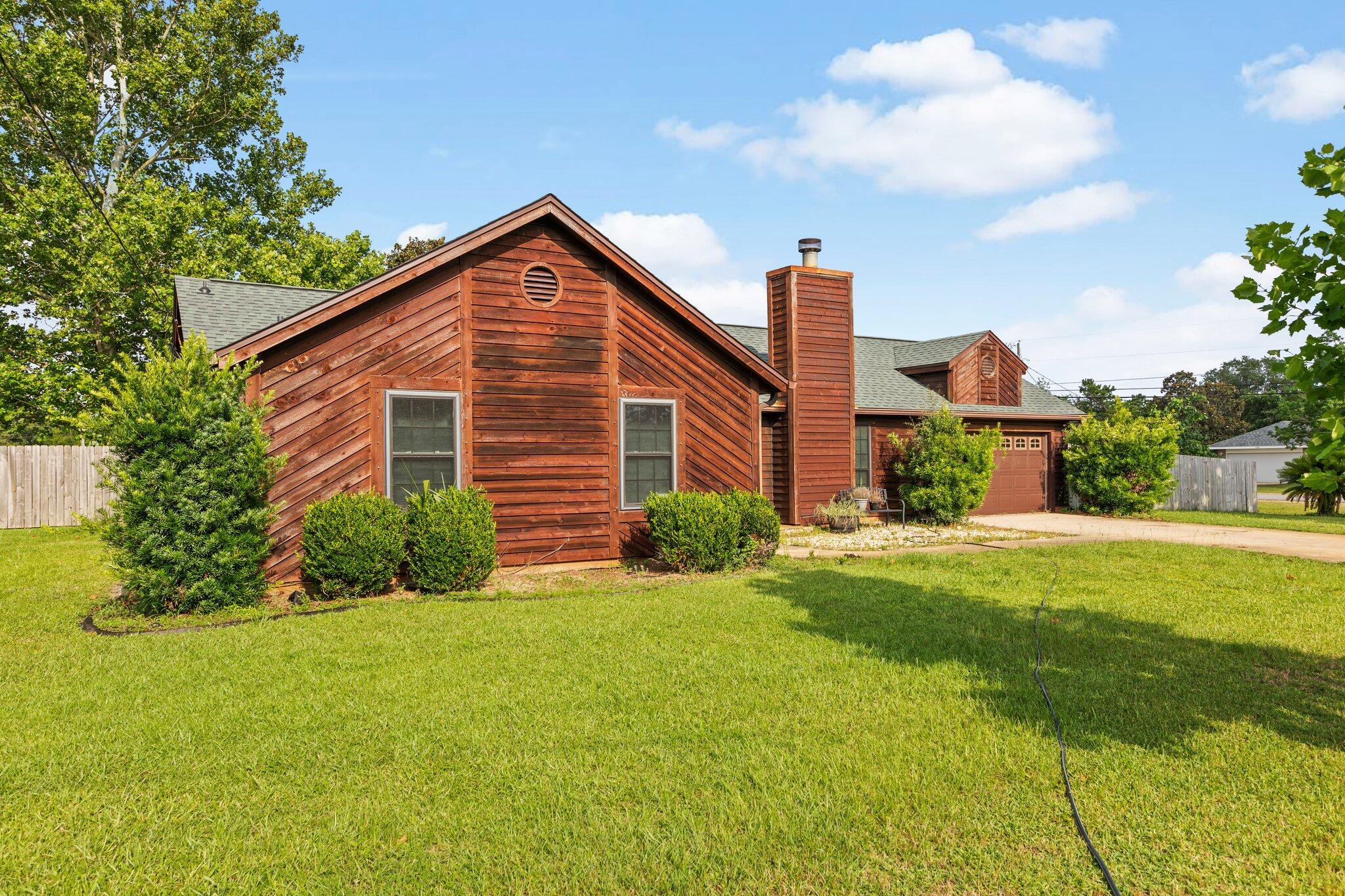 HOLLEY BY THE SEA - Residential