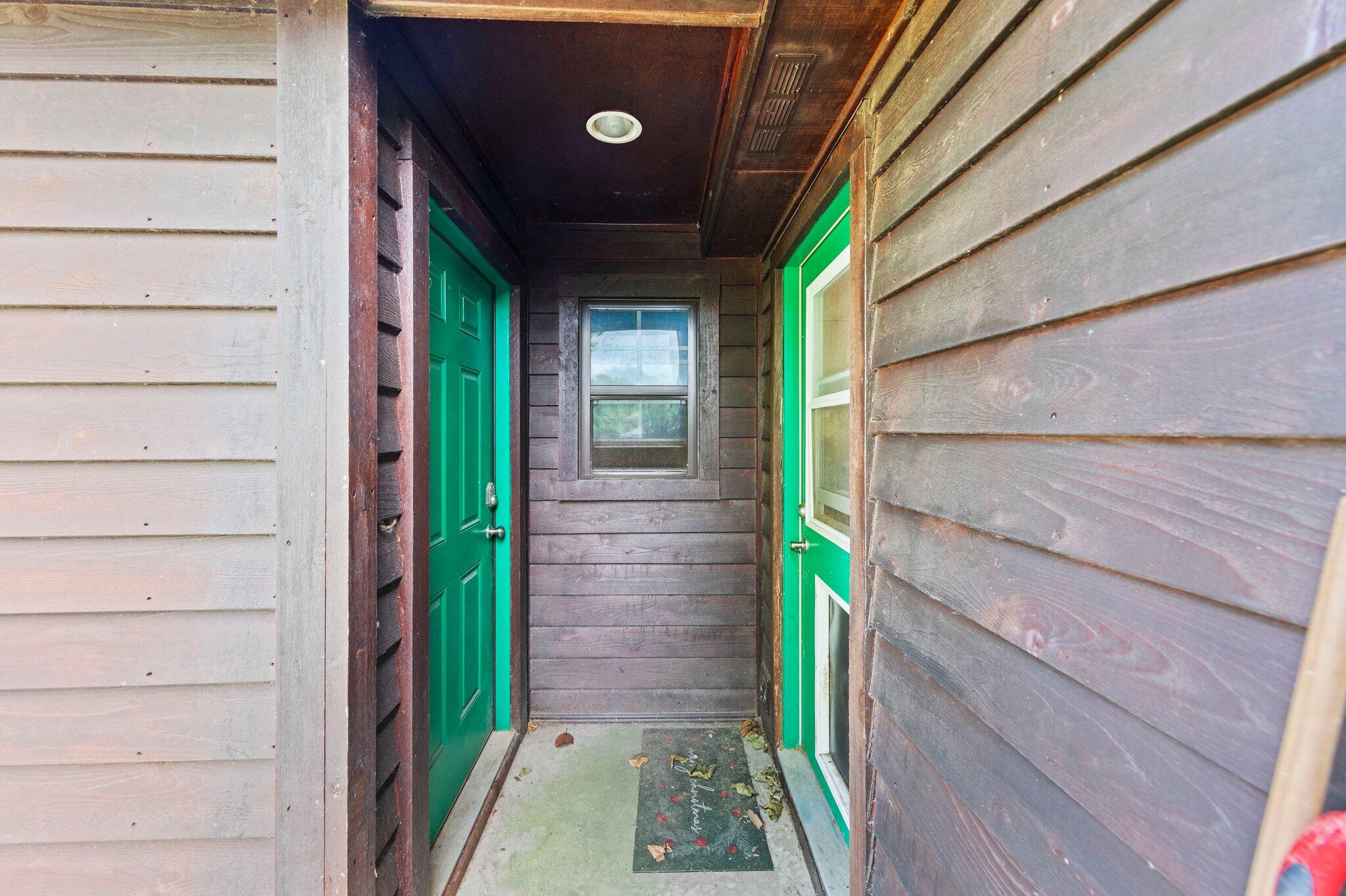 HOLLEY BY THE SEA - Residential