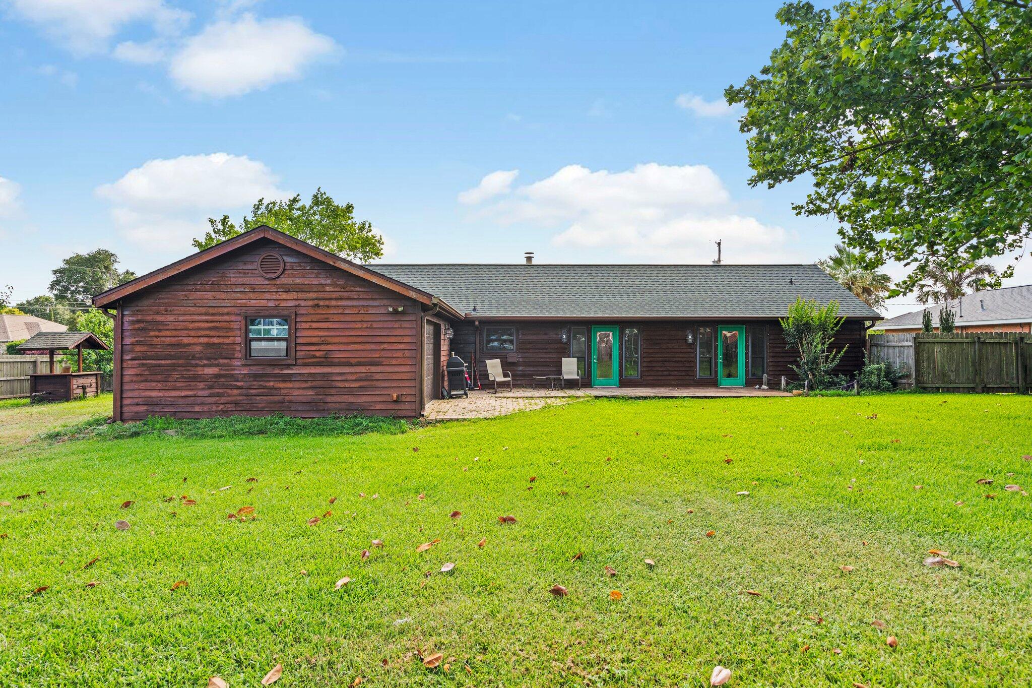 HOLLEY BY THE SEA - Residential