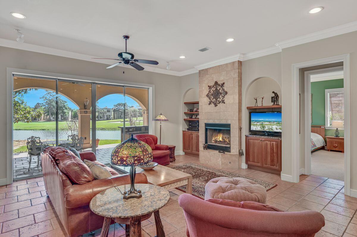 DEL MAR AT SANDESTIN - Residential