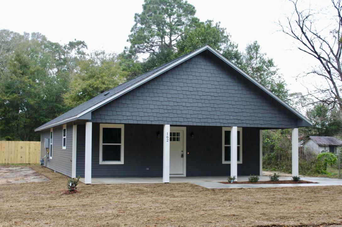 Brand new custom built home! Seller is committed to raising the standard of excellence in new home construction. You will love the architecturally designed floor plan that highlights sunlight and the smart utilization of floor space. Much attention was paid to designing a modern kitchen with custom lighting, an island cook-top stove & a stainless steel hood vent . All appliances are top of the line stainless steel whirlpool products. All kitchen & bath room fixtures are custom. Quartz counter tops through out. The custom designed lighting through out the house is a real attention getter. The master bedroom includes an over sized 6x13 walk in closet. The master bath comes with double vanities and custom shower. Virtual pics of living room & master bedroom allows you to see it furnished!