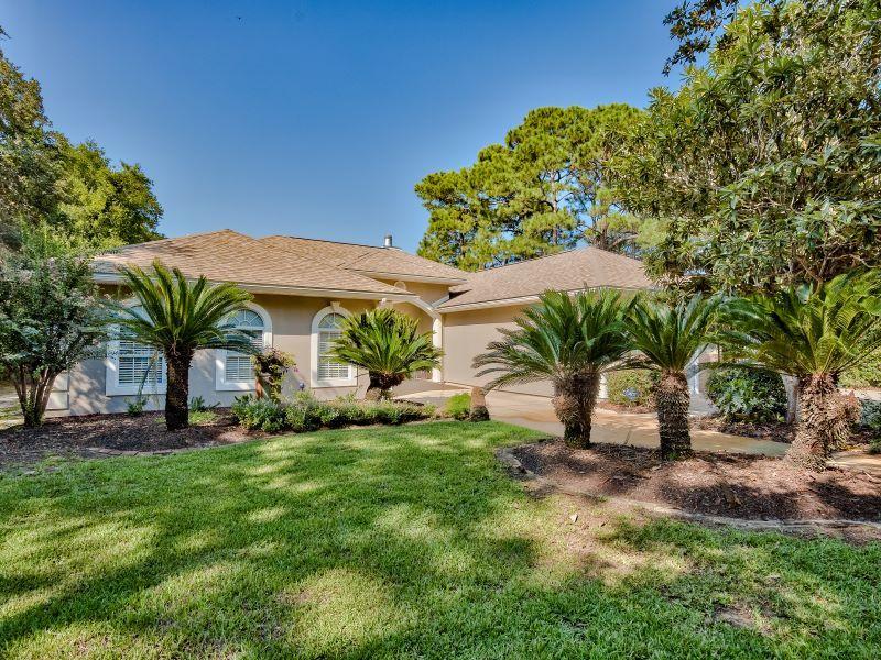 WHISPERING OAKS - Residential