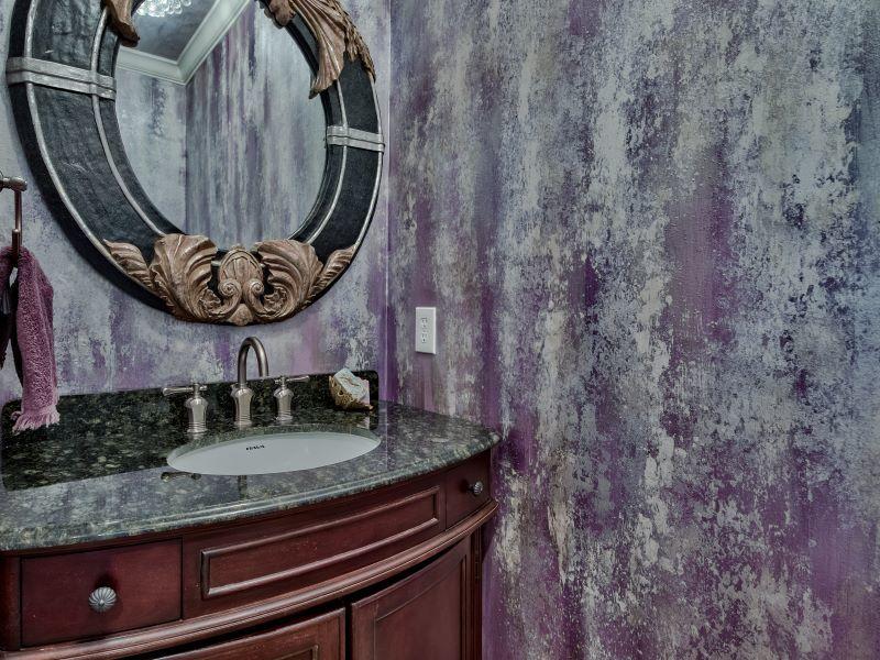 WHISPERING OAKS - Residential