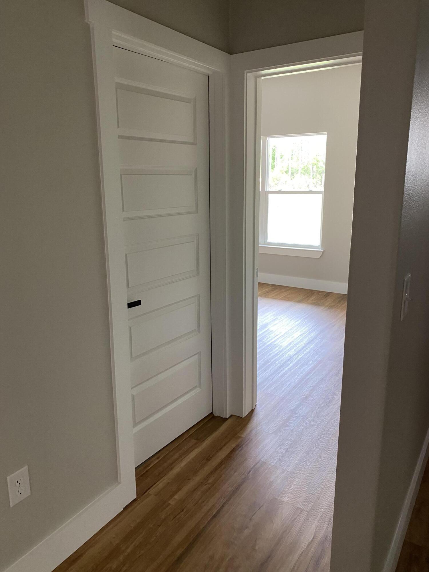 LAGRANGE SHORES - Residential