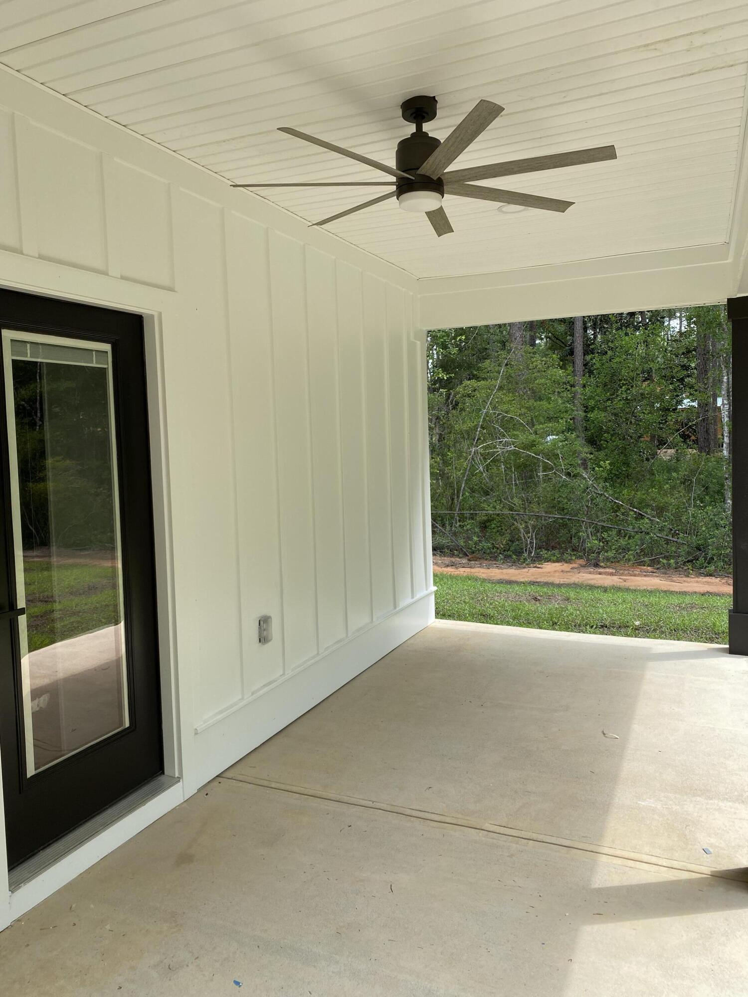 LAGRANGE SHORES - Residential