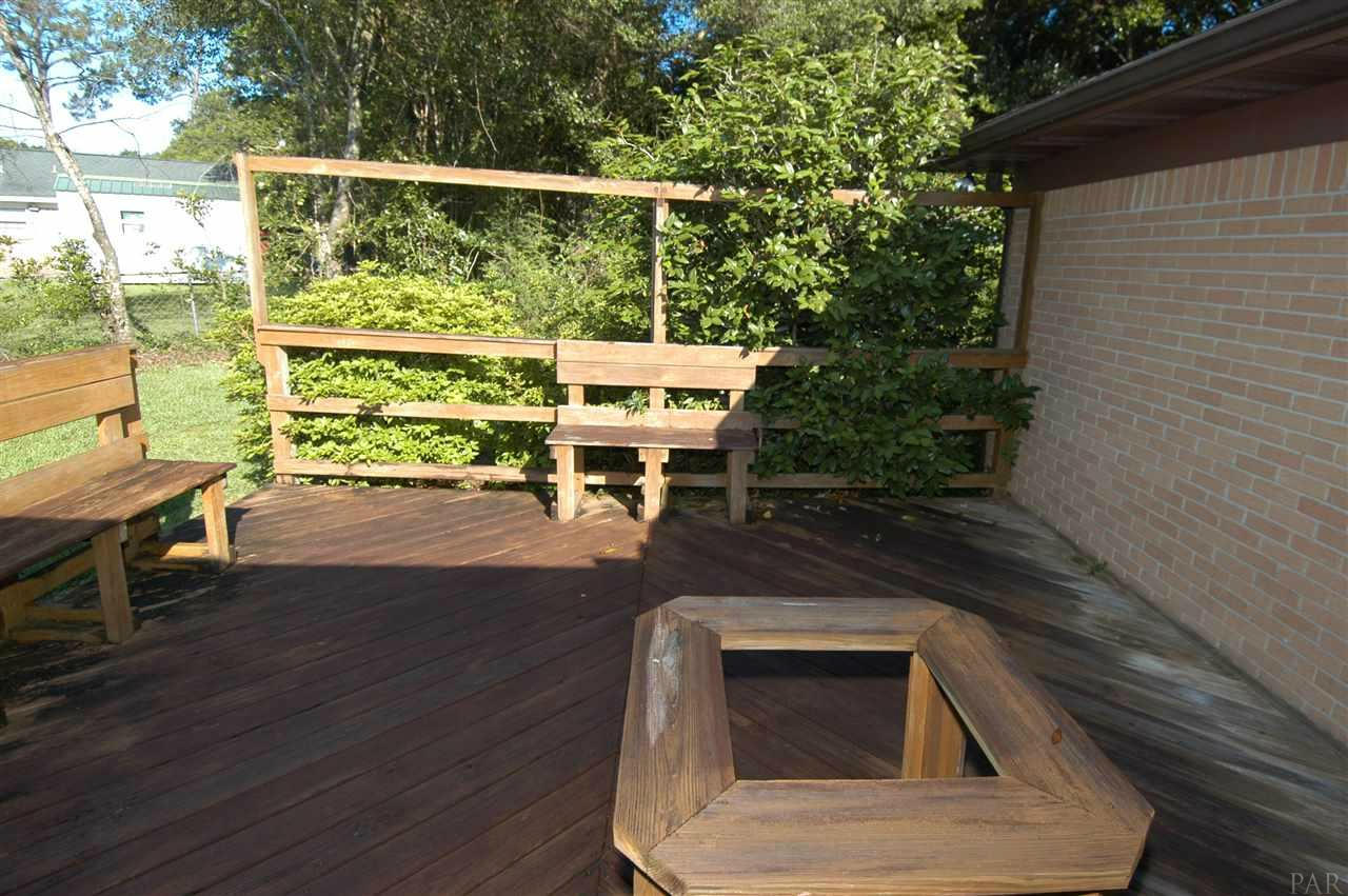 TWIN OAKS - Residential