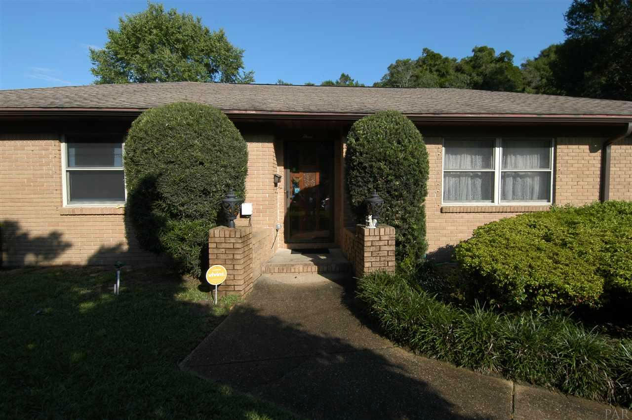 TWIN OAKS - Residential