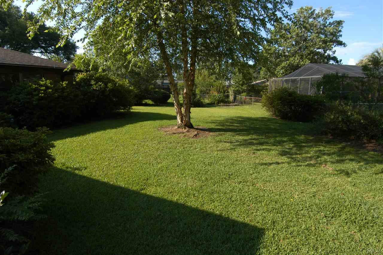 TWIN OAKS - Residential