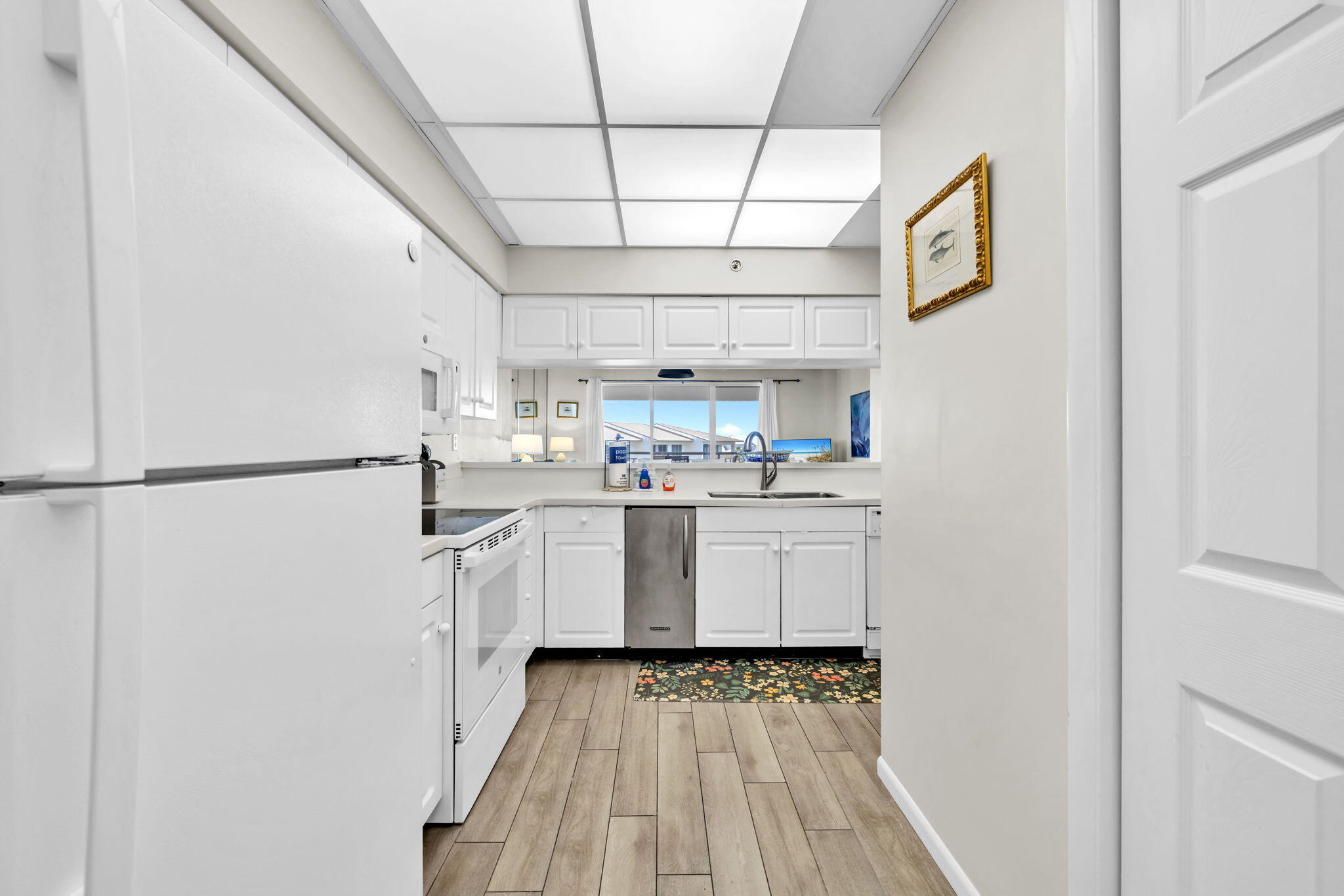 HIGH POINTE RESORT CONDO - Residential