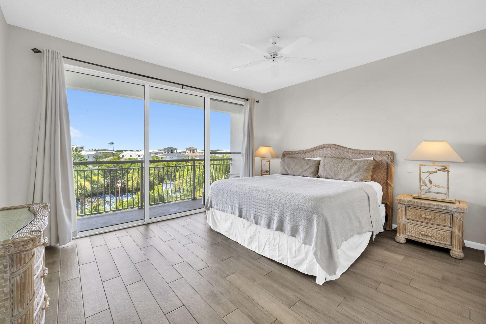 HIGH POINTE RESORT CONDO - Residential