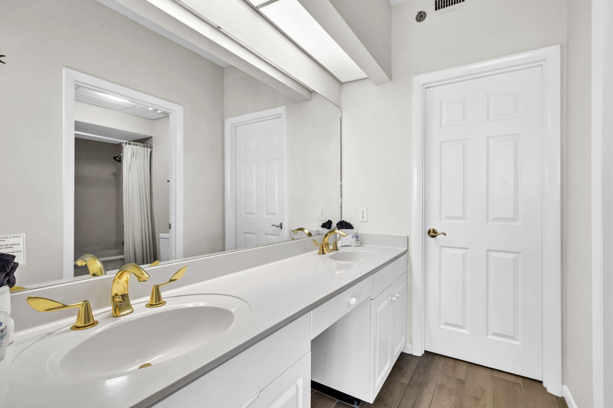 HIGH POINTE RESORT CONDO - Residential