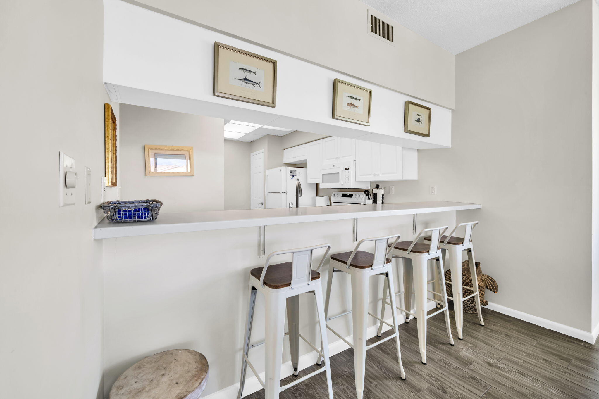 HIGH POINTE RESORT CONDO - Residential