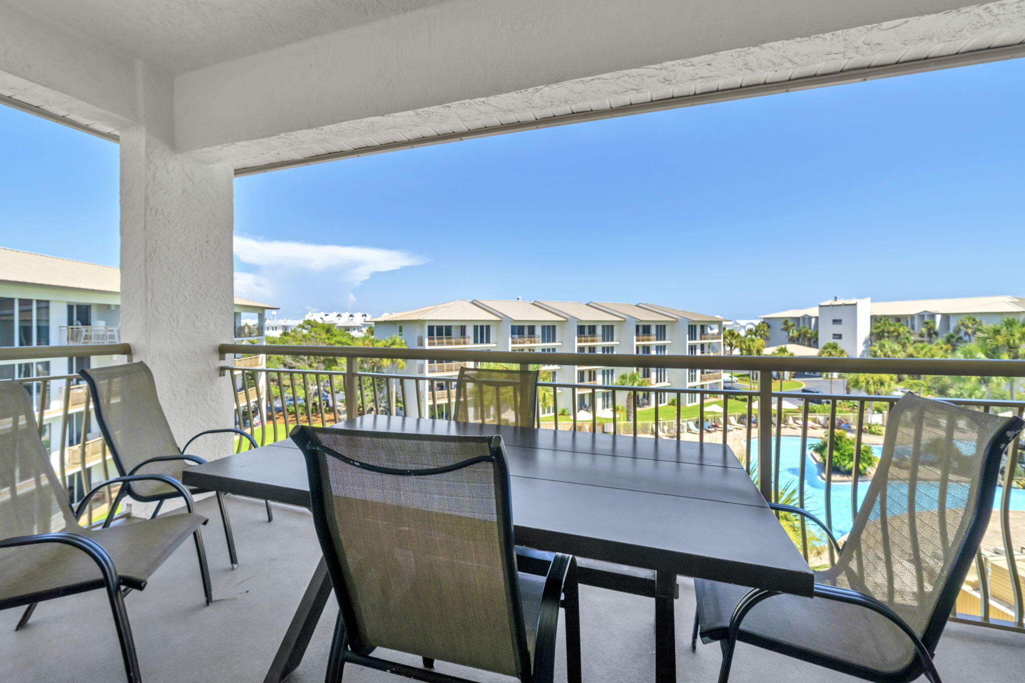 HIGH POINTE RESORT CONDO - Residential