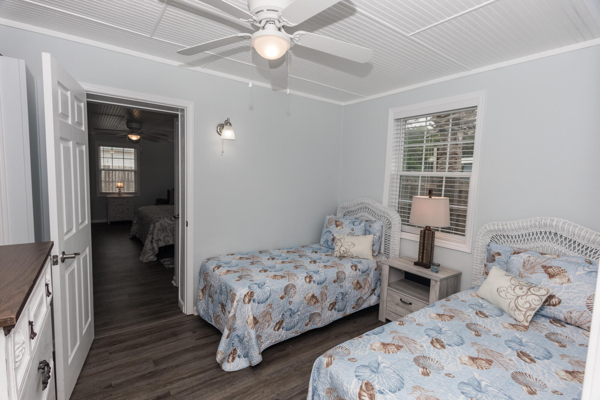 BID-A-WEE S/D - Residential