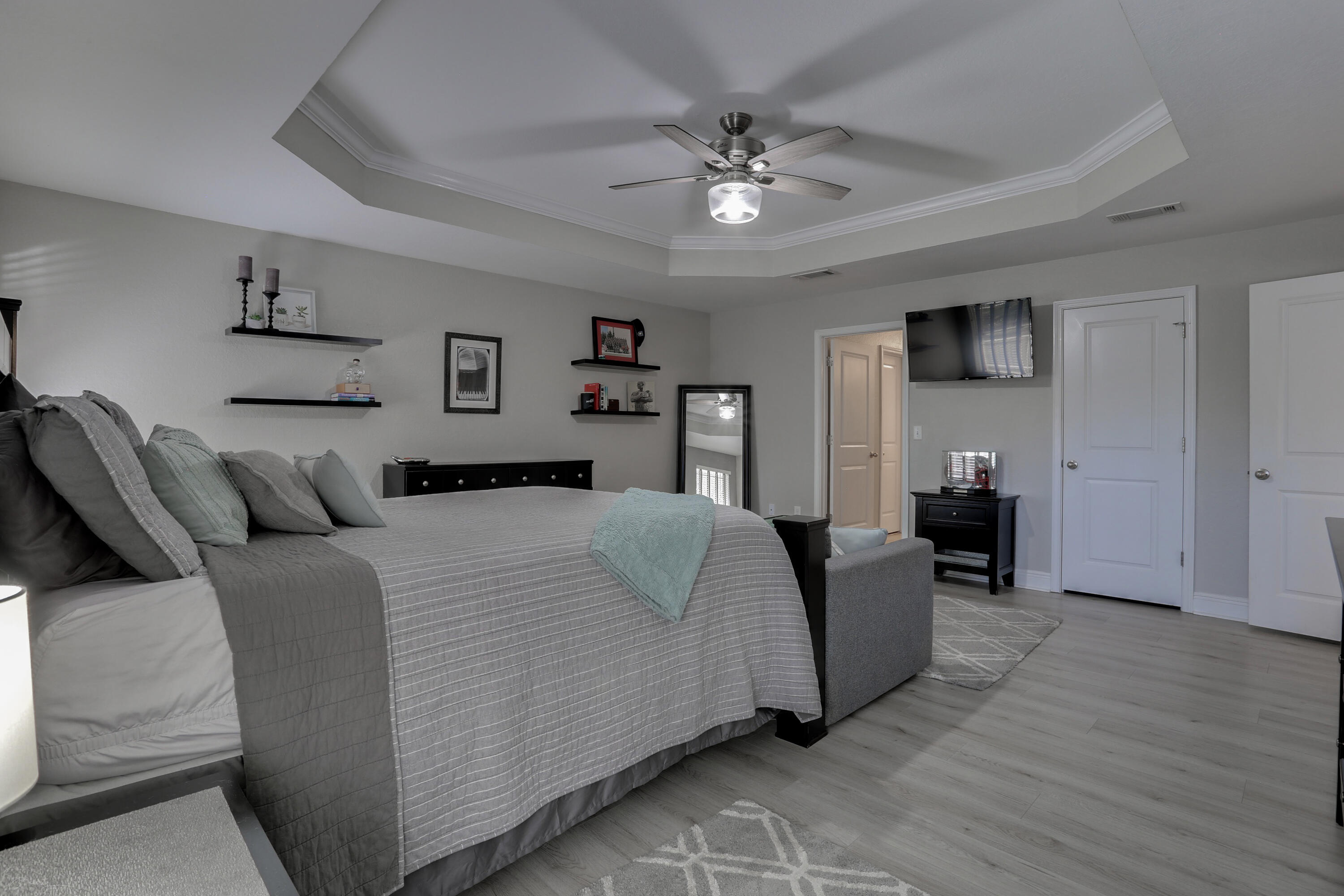 FOX VALLEY - Residential
