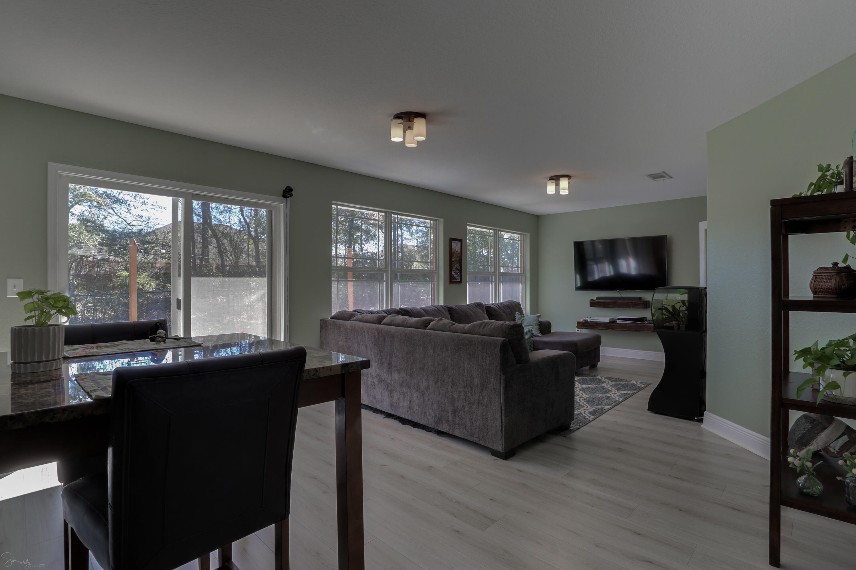 FOX VALLEY - Residential