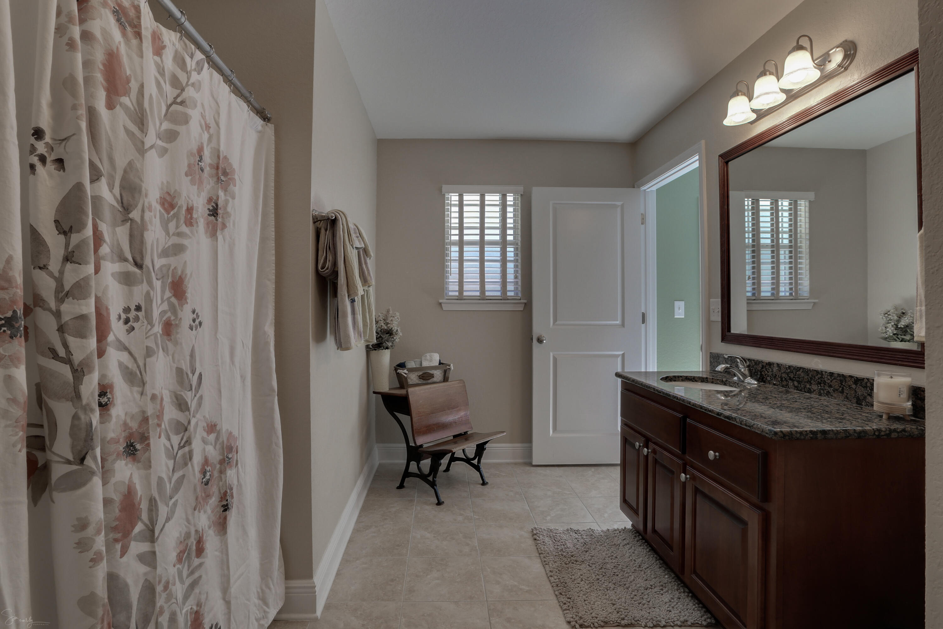 FOX VALLEY - Residential