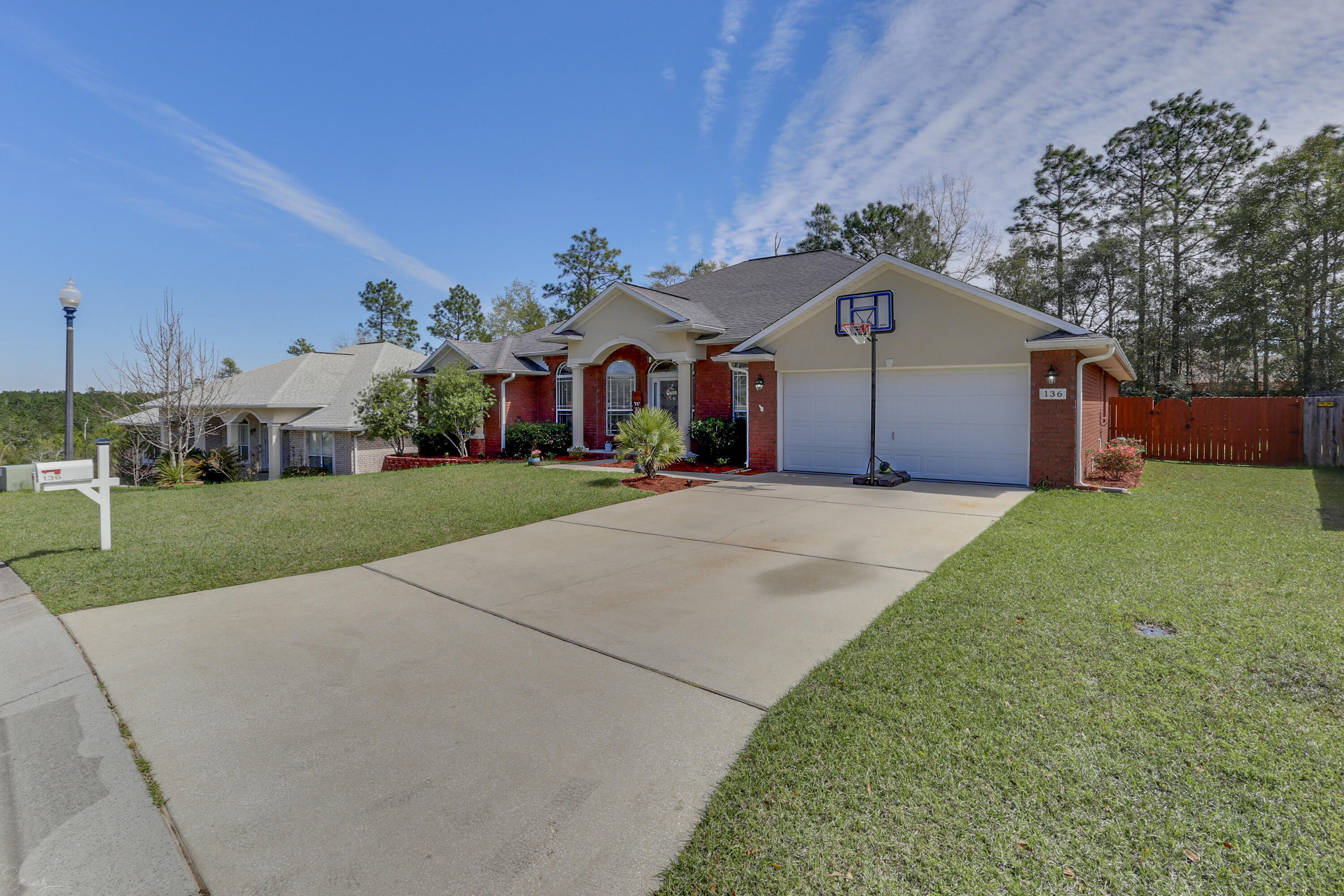 FOX VALLEY - Residential