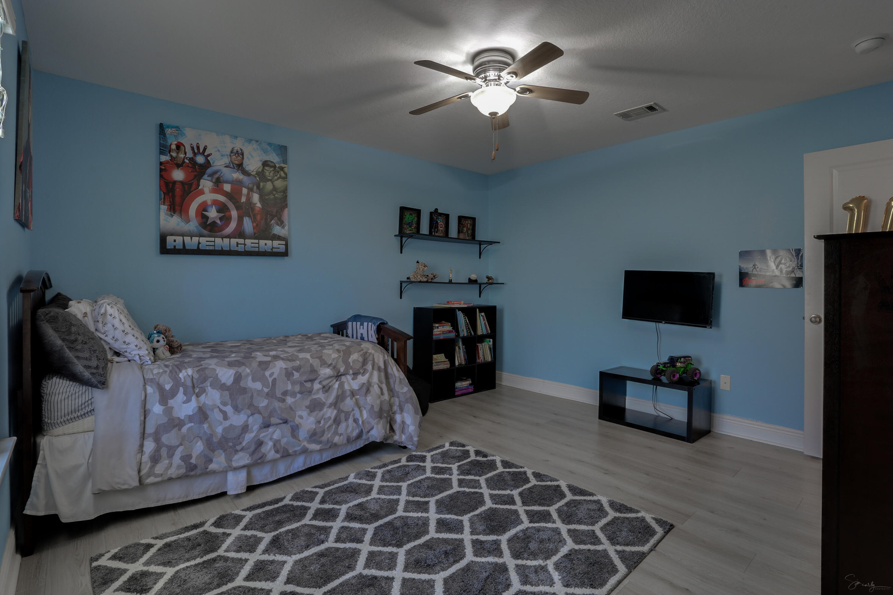 FOX VALLEY - Residential