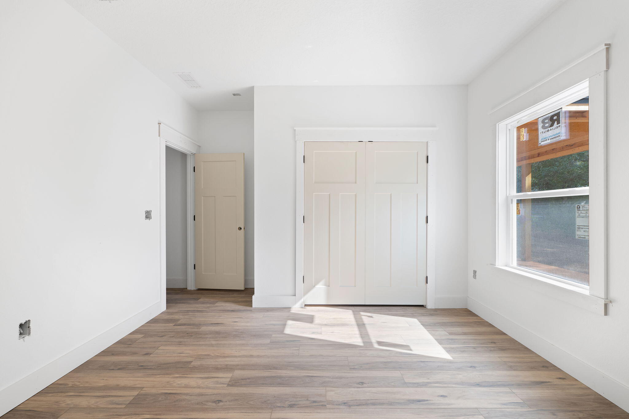 NAVARRE S/D 2ND ADDN - Residential