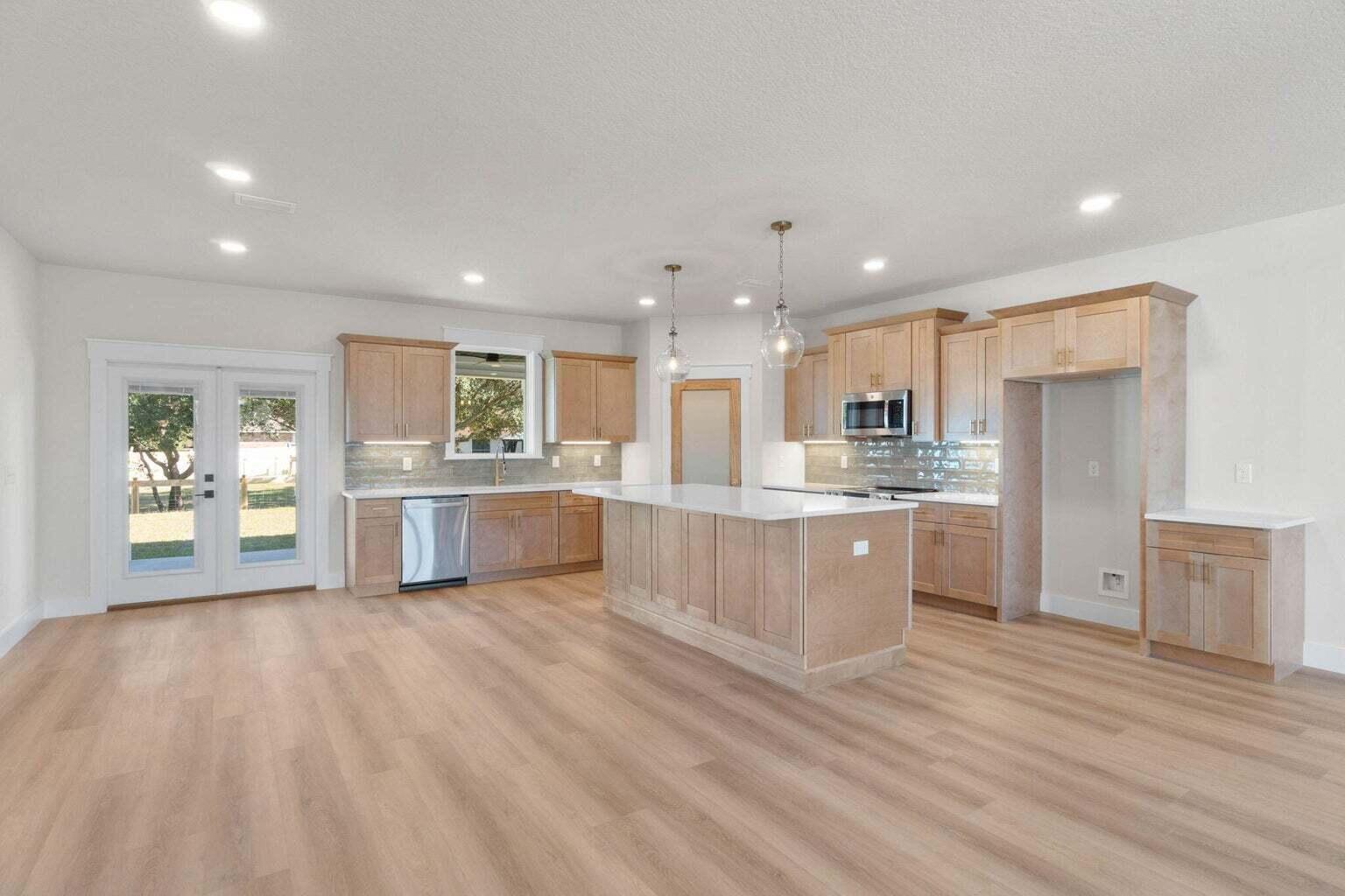 NAVARRE S/D 2ND ADDN - Residential