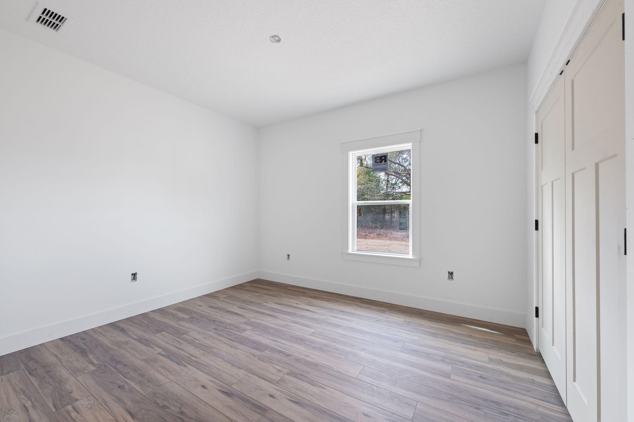 NAVARRE S/D 2ND ADDN - Residential
