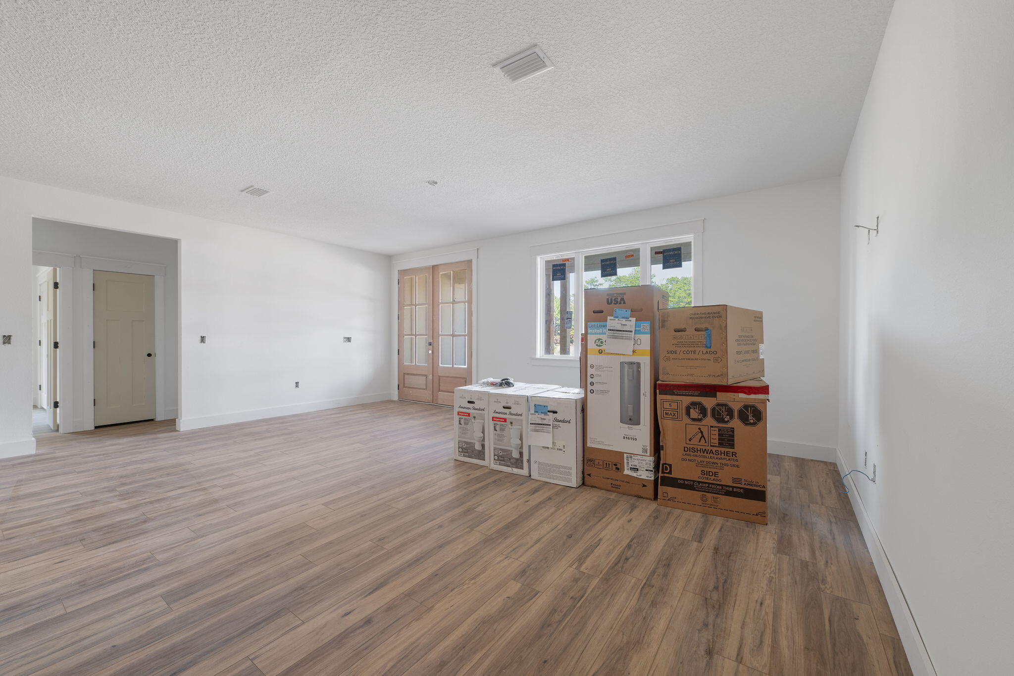 NAVARRE S/D 2ND ADDN - Residential
