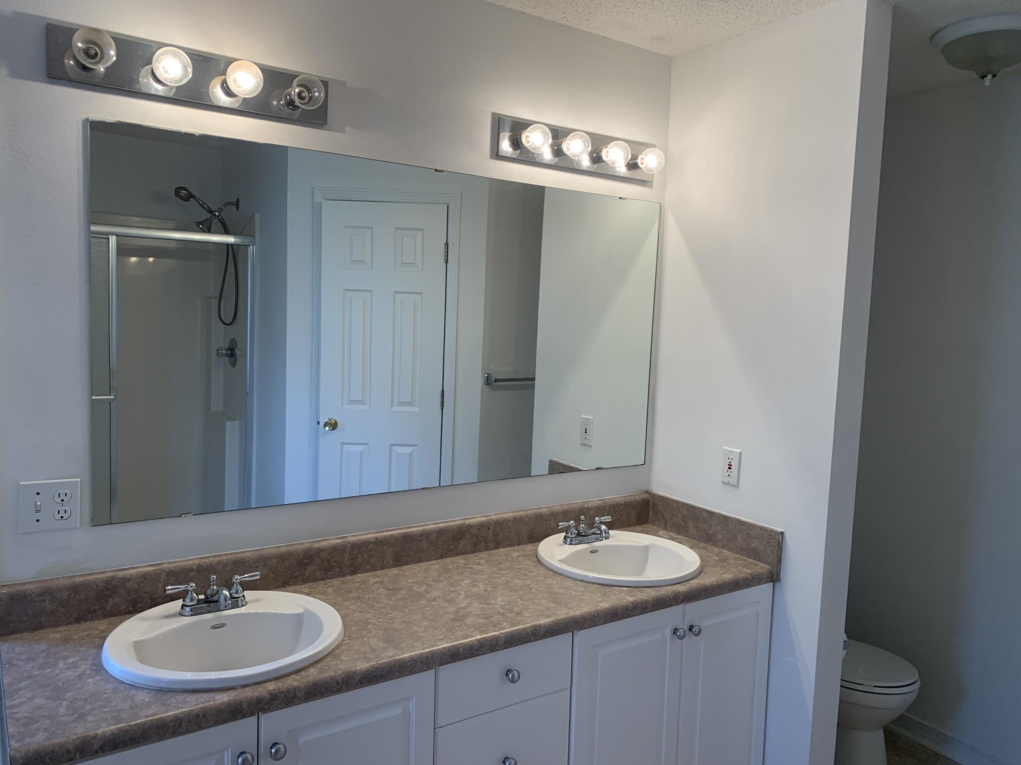 NORTHVIEW ESTATES 7TH ADDN - Residential