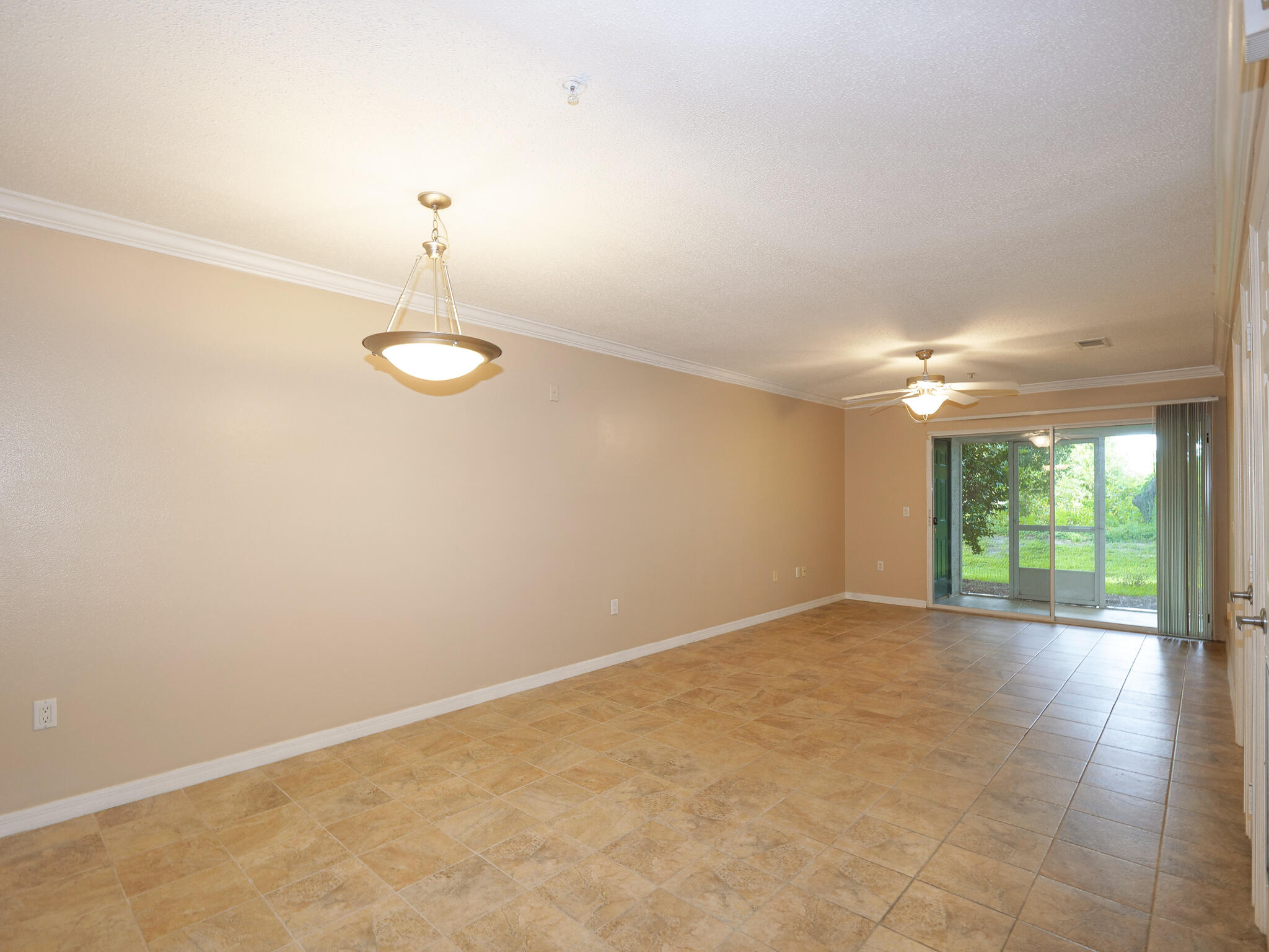 THE FLORIDA CLUB - Residential