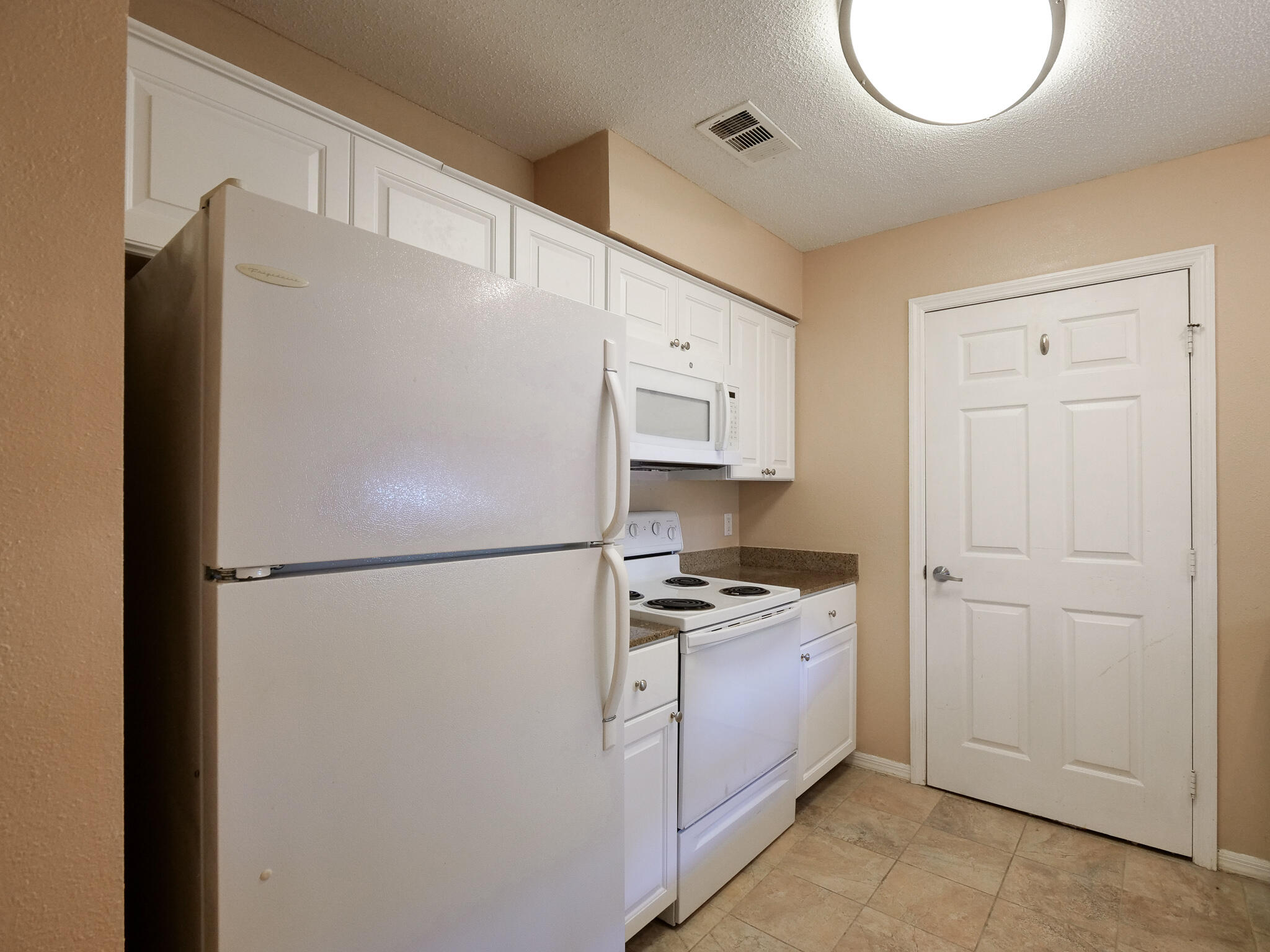 THE FLORIDA CLUB - Residential